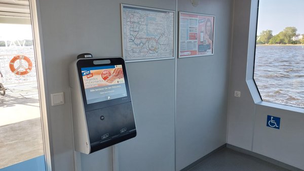 Neuer Fahrausweisautomat auf der Fähre Gehlsdorf – Kabutzenhof