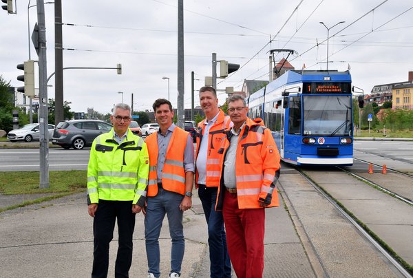 Neue Tram-Gleise und Deckenerneuerung Am Strande - Vollsperrung der L22 Höhe Holzhalbinsel ab 11. August 2025