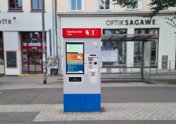 Neue Fahrkartenautomaten für Rostock