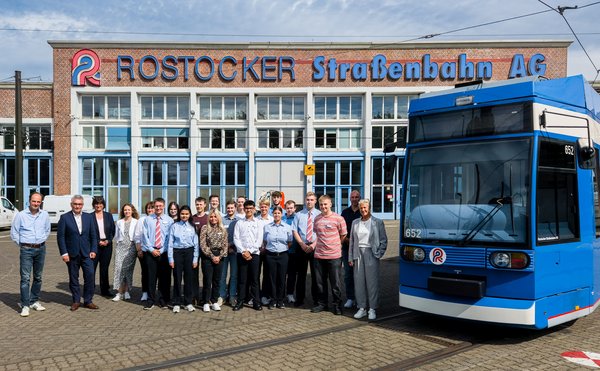 Ausbildungsbeginn beim „TOP-Ausbildungsbetrieb“ RSAG: Neue Azubis starten ins Berufsleben